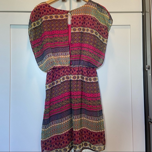 Francesca’s Collection Buttons Multi-Color Blouson Sleeveless Dress - Picture 3 of 6